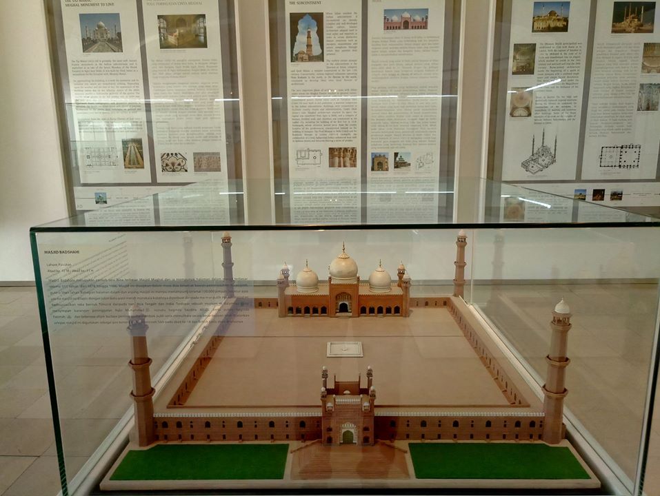 Masjid maketi