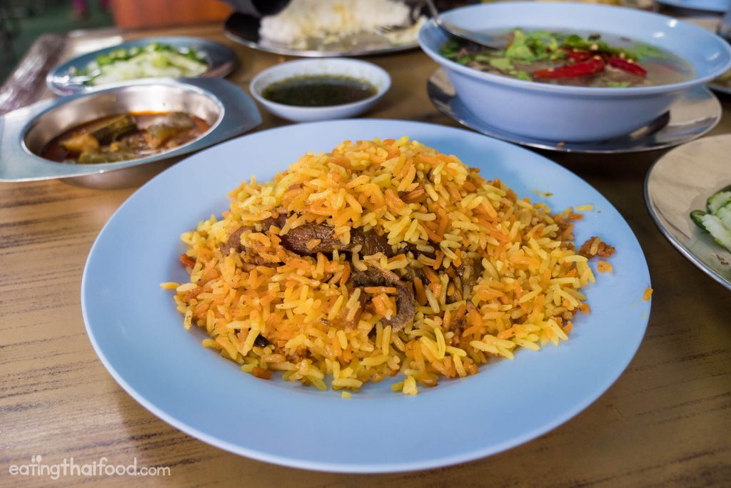 Biryani. Muslim kafesi