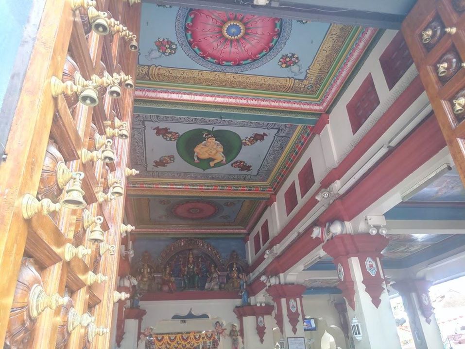 Hind ibodatxonasi shifti