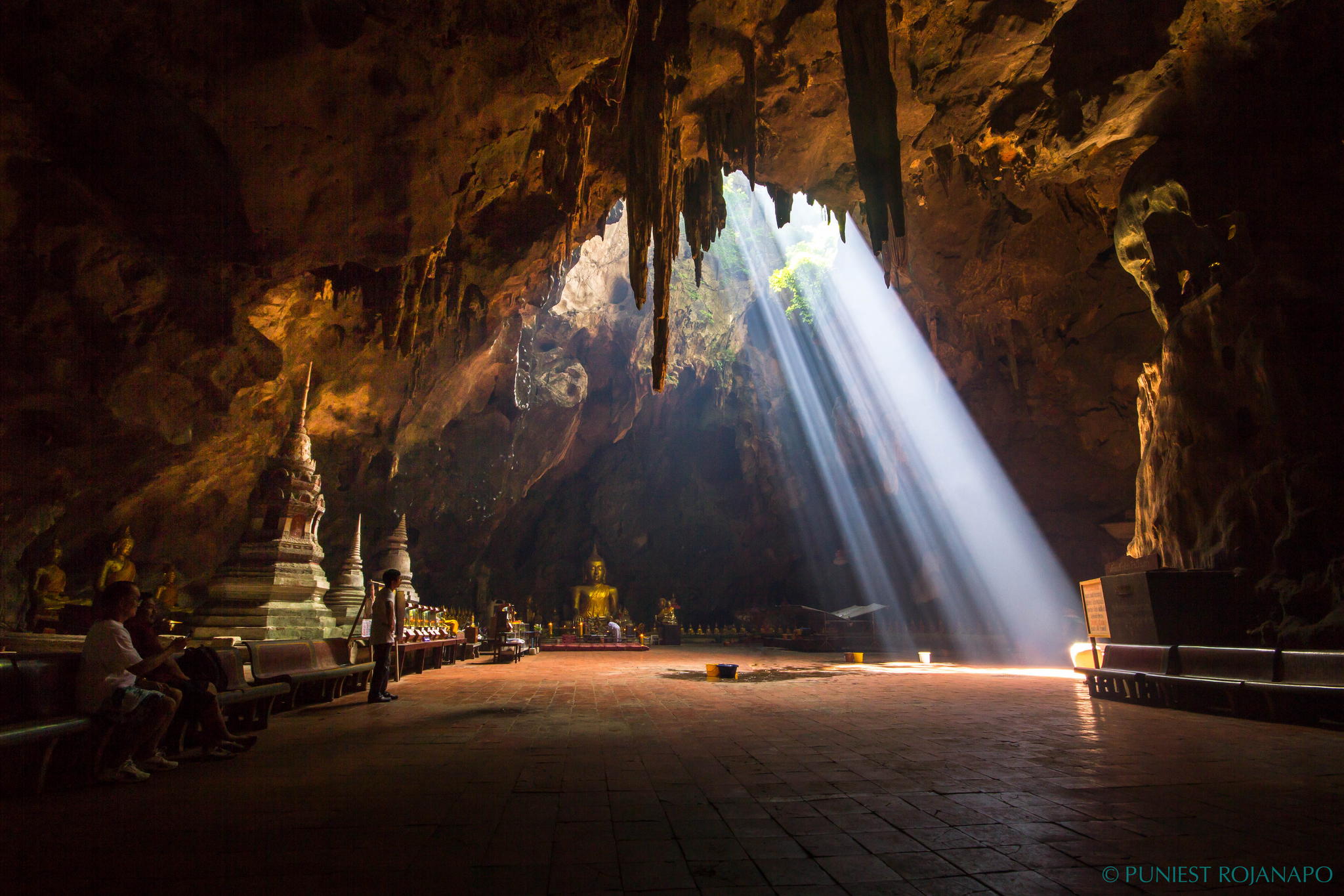 cave1