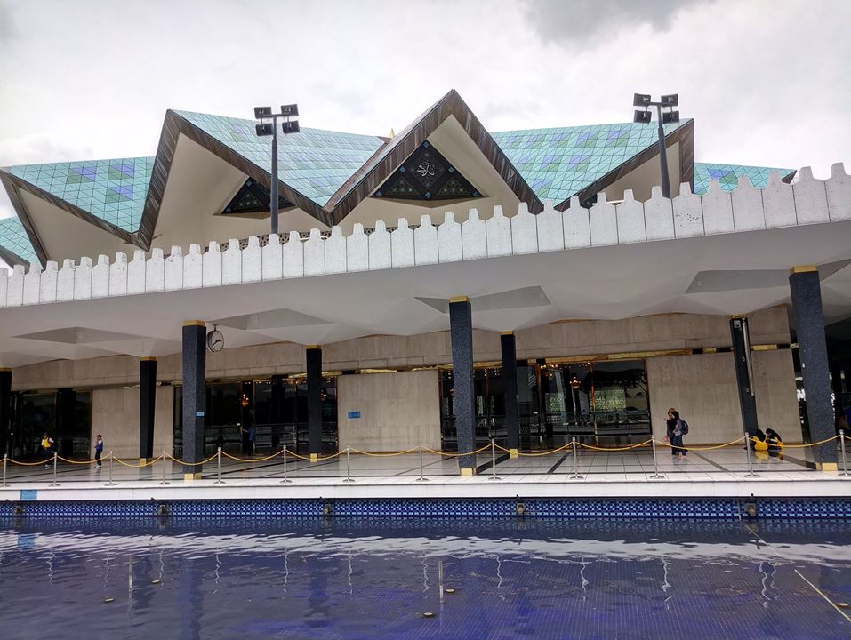 Masjid Negara hovlisi